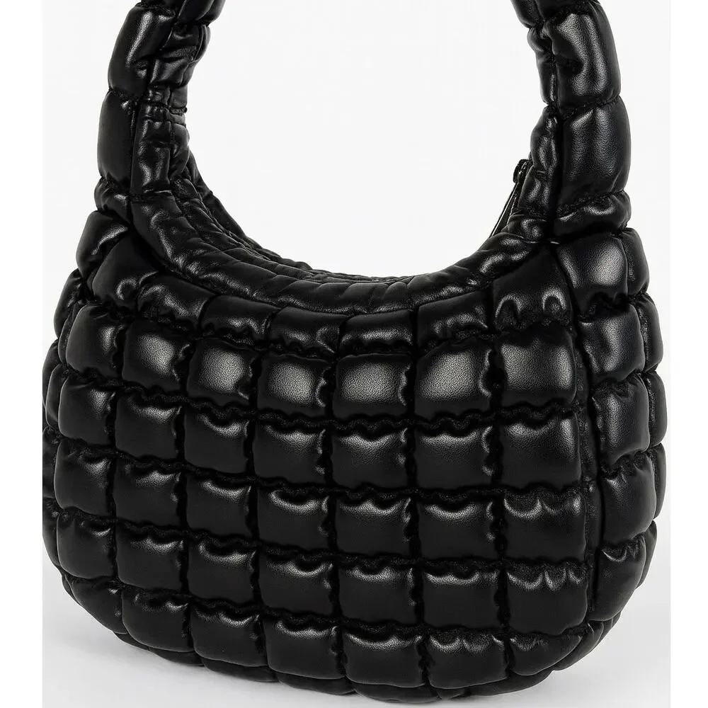 Urban Expressions chic versatile